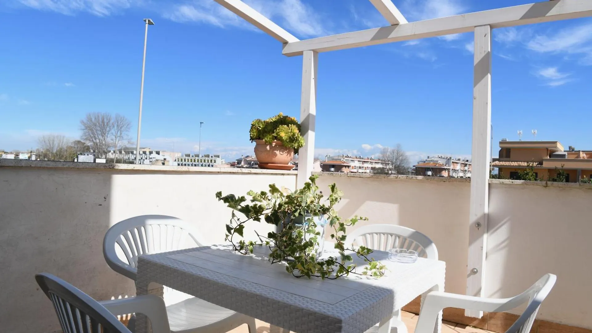 Homestay Casa Donna Di Cuori Apartment Fiumicino